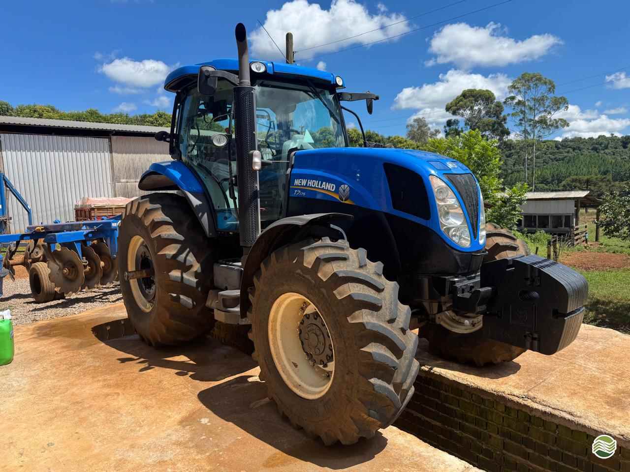 TRATOR NEW HOLLAND NEW T7 175  Tração 4x4 KeSoja - New Holland ERECHIM RIO GRANDE DO SUL RS